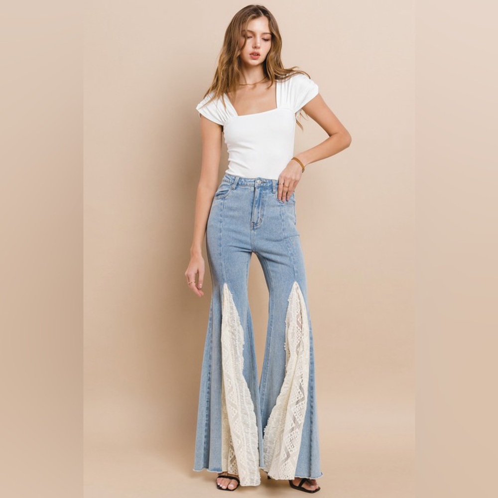 60B. Flared Denim Jean With Lace Detail - Light Wash